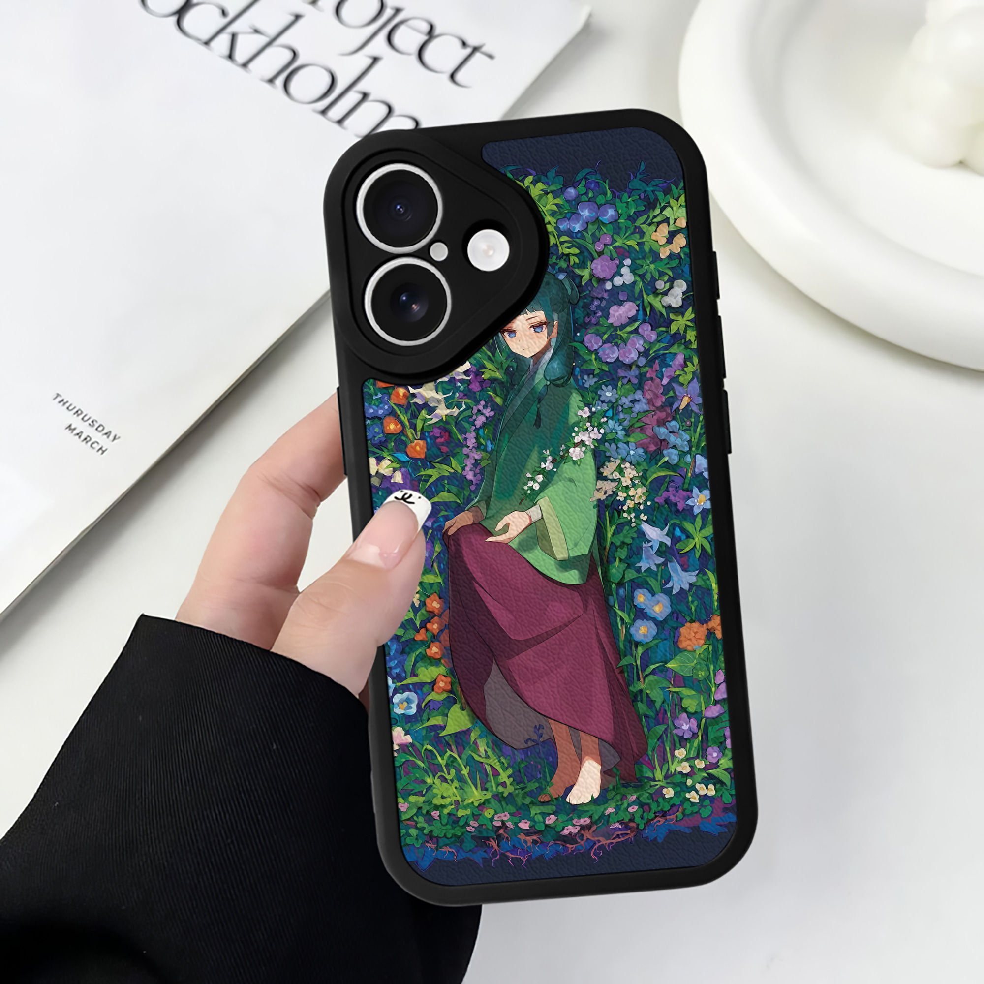 （画像用） 薬屋のひとりごと The Apothecary Diaries 【iPhone 16シリーズ対応】シリコンスマホケース（レザー調） 材質：シリコン